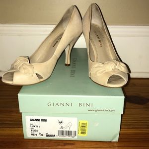 Gianni Bini open toe heels